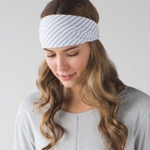 Lululemon Fringe Fighter Headband